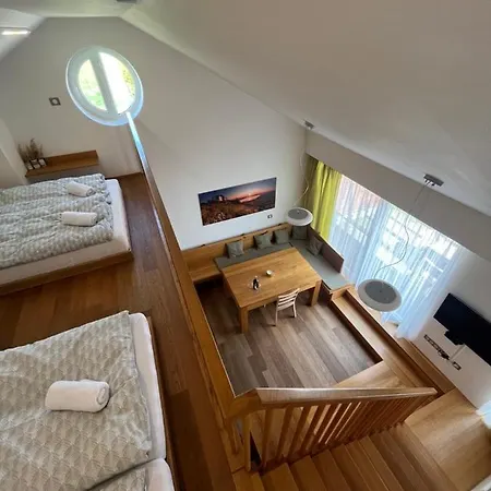 Palava Eu 7 Апартаменты *