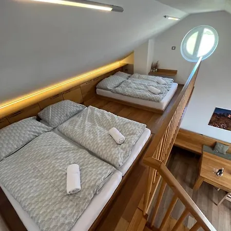 Palava Eu 7 Апартаменты